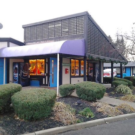 Xenia Country Inn Exterior foto